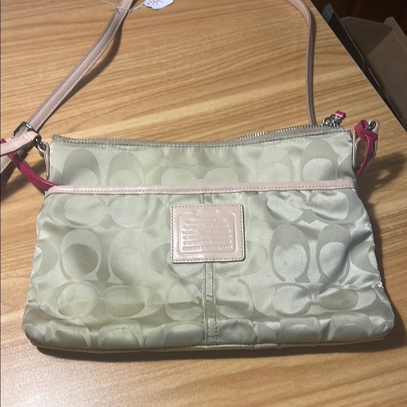 Coach Handbags - Coach Shoulder Bag